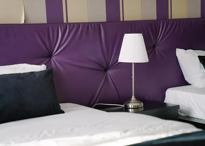 Guest house Alojamento Galerias Nascentes 3*